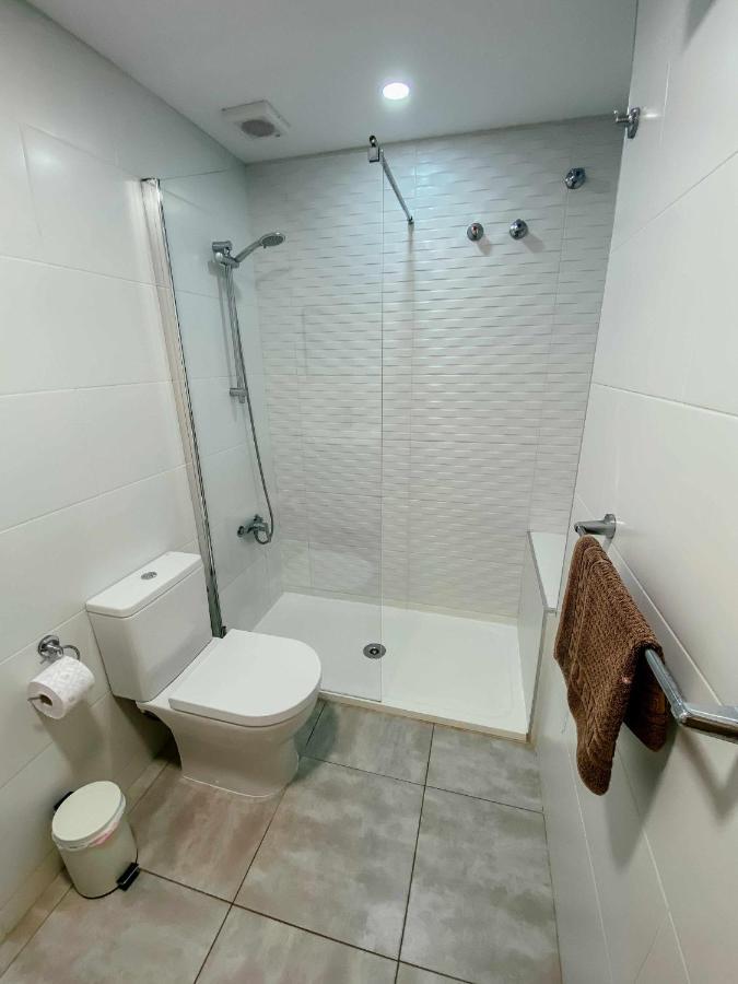 Stunning 2 Bedroom Apartment With Pool View Alicante Esterno foto