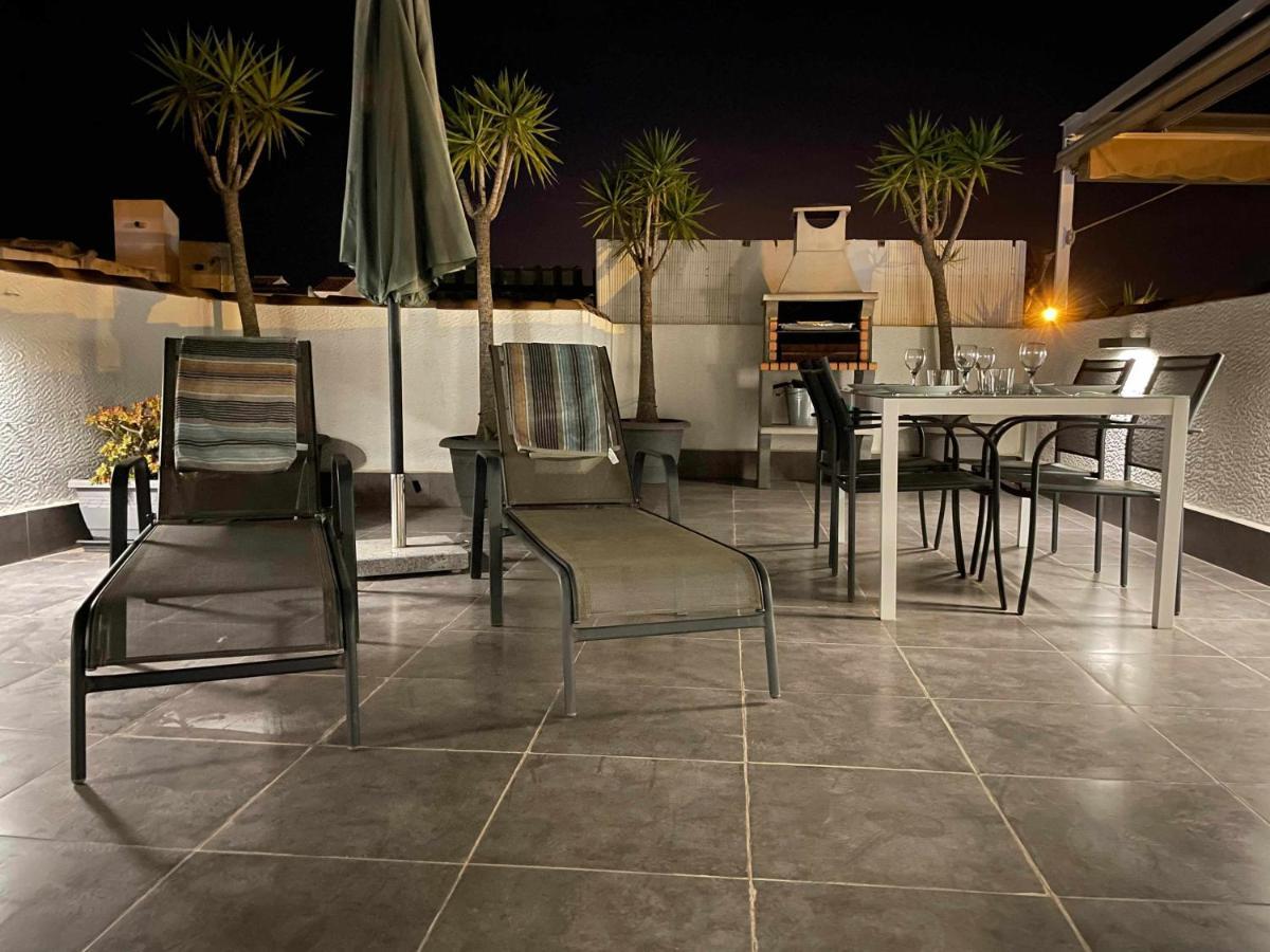 Stunning 2 Bedroom Apartment With Pool View Alicante Esterno foto